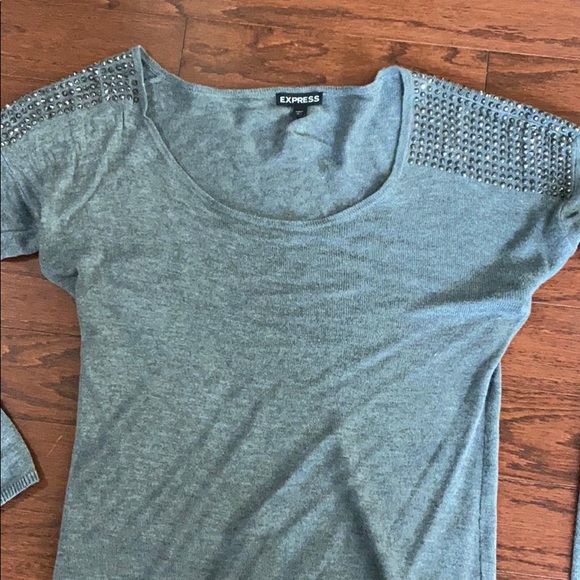 Express-Sweater-grey- small - Picture 2 of 5
